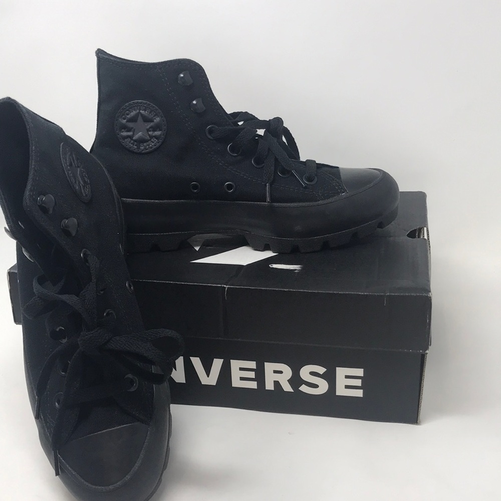 Womens size 6 all black high top platform converse chuck taylors